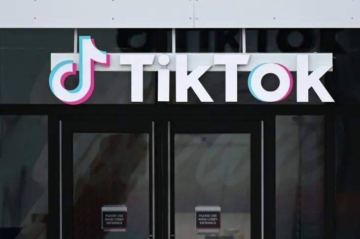 TikTok全面修订其社区准则，增加有关人工智能和气候信息的新政策